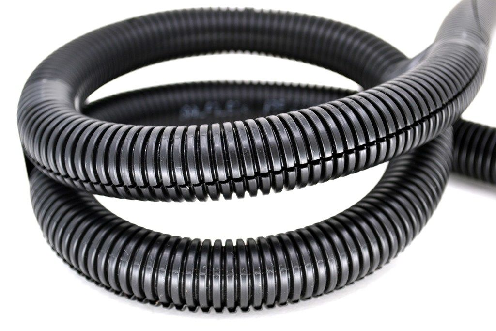23mm Yarıklı Spiral Boru Kablo Izolasyon Hortumu Siyah Esnek
