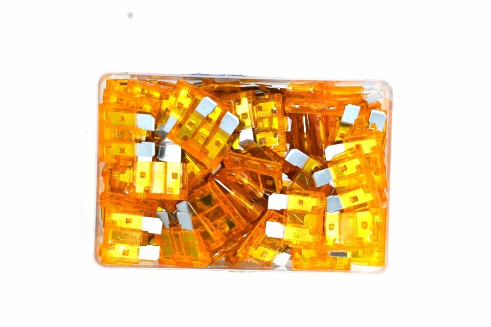 100 Adet 5A Turuncu Standart Oto Bıçak Sigorta 12V - 32V DC