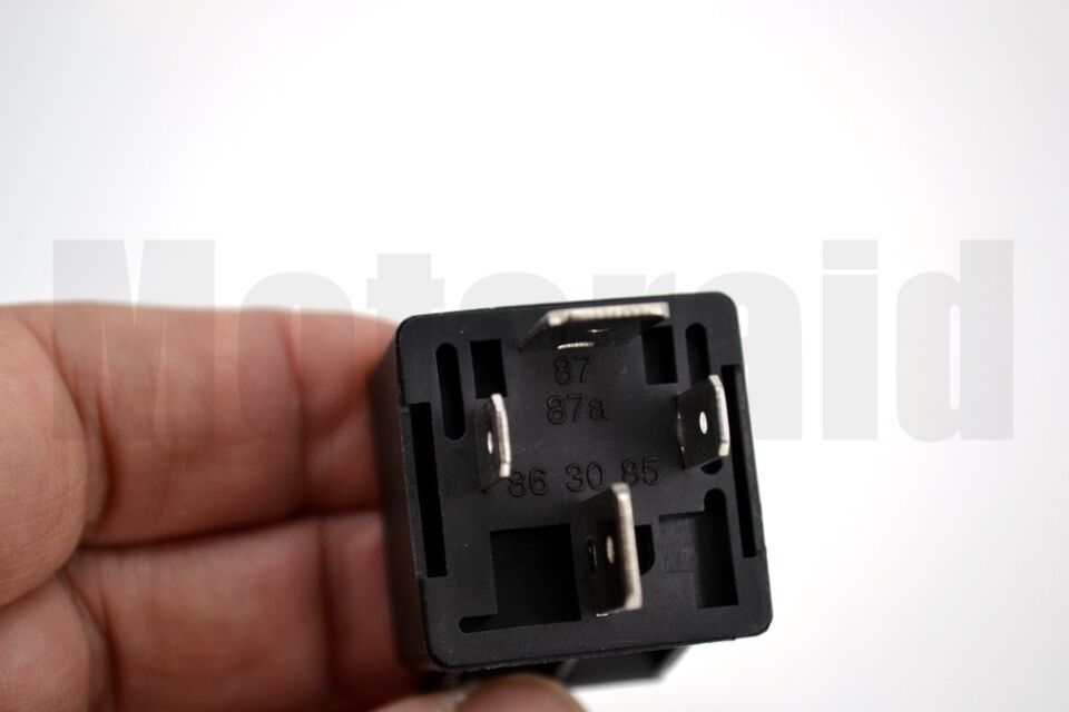 12V 80A Güç Rölesi 4 Fişli