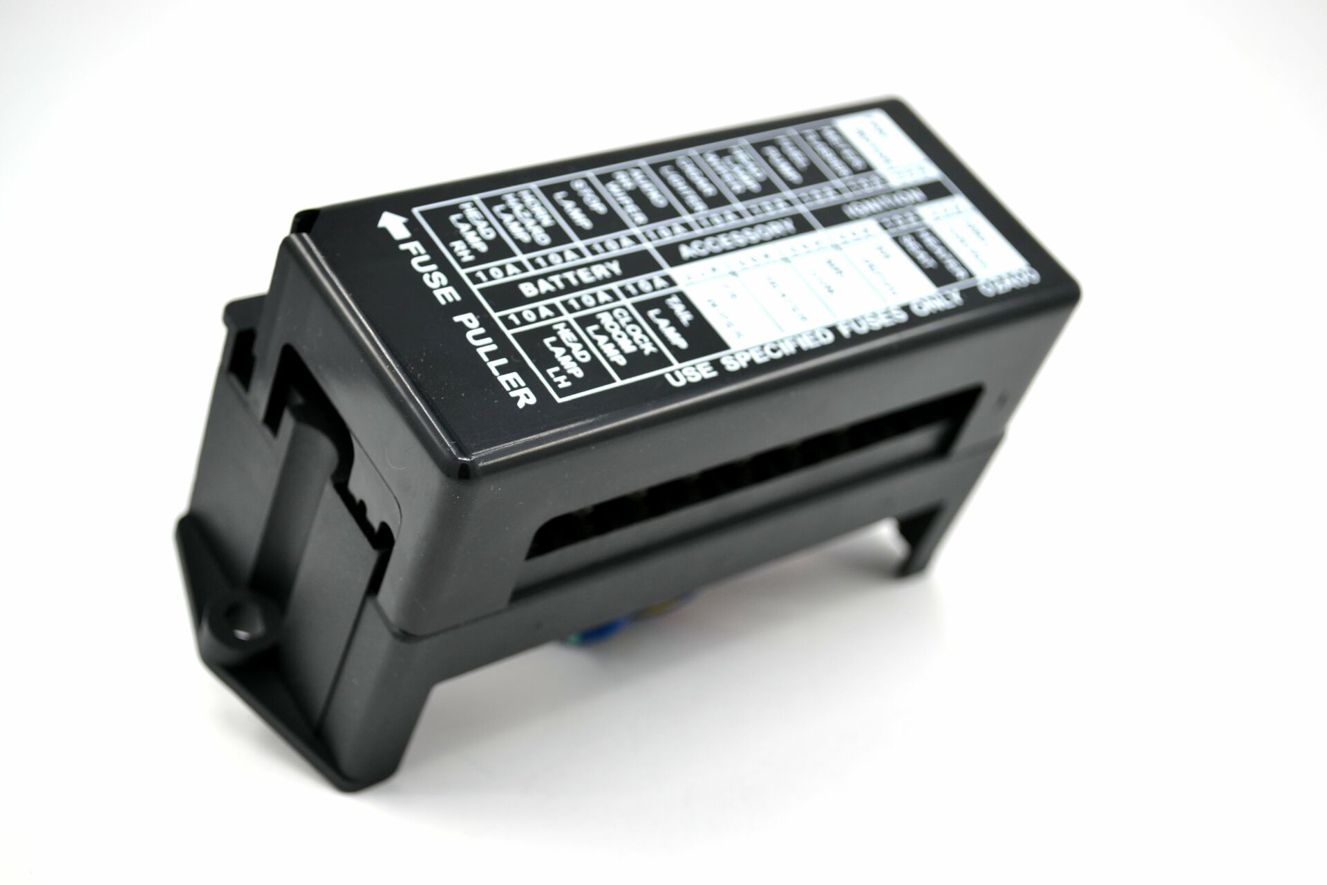 Üniversal Bıçak Sigorta Kutusu 15 Yuvalı Bakır Kablolu