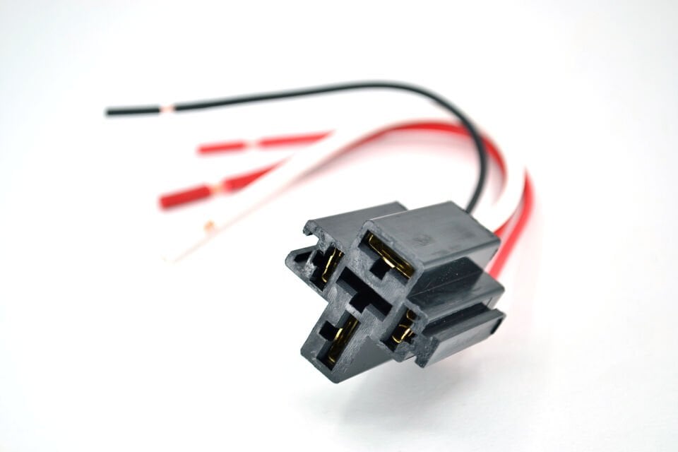 4 Kablolu Güç Röle Soketi 80A Kalın Bacak Fiş Uyumlu