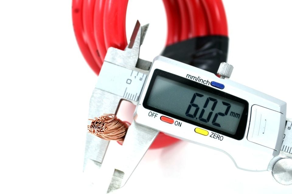 1 Metre 25mm² Kırmızı Bakır Akü Kablosu Fly