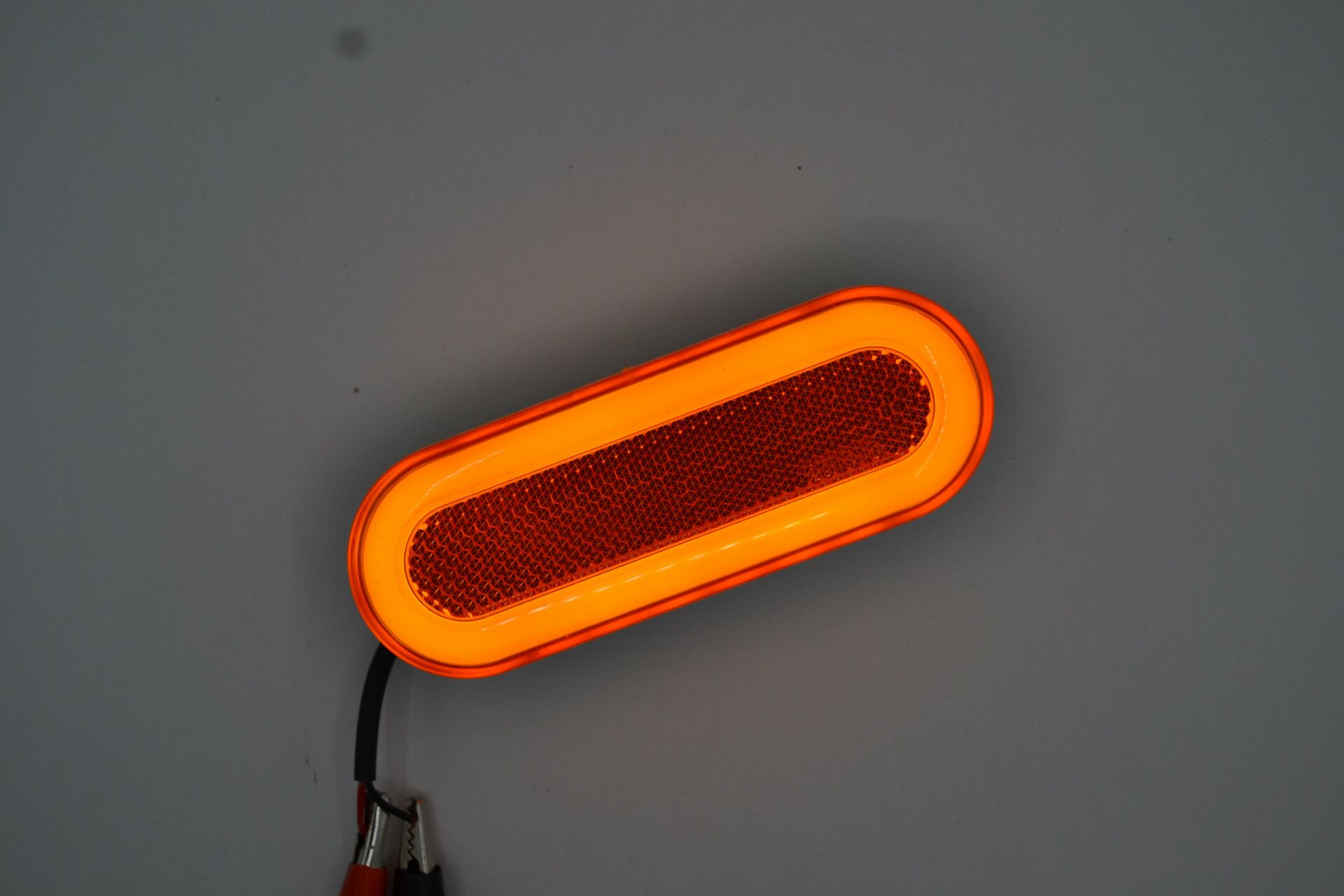 Dorse Karavan Neon Görünüm Led Sinyal İşaret Lamba Turuncu (Tek Devreli Ortası Işıksız Reflektör)
