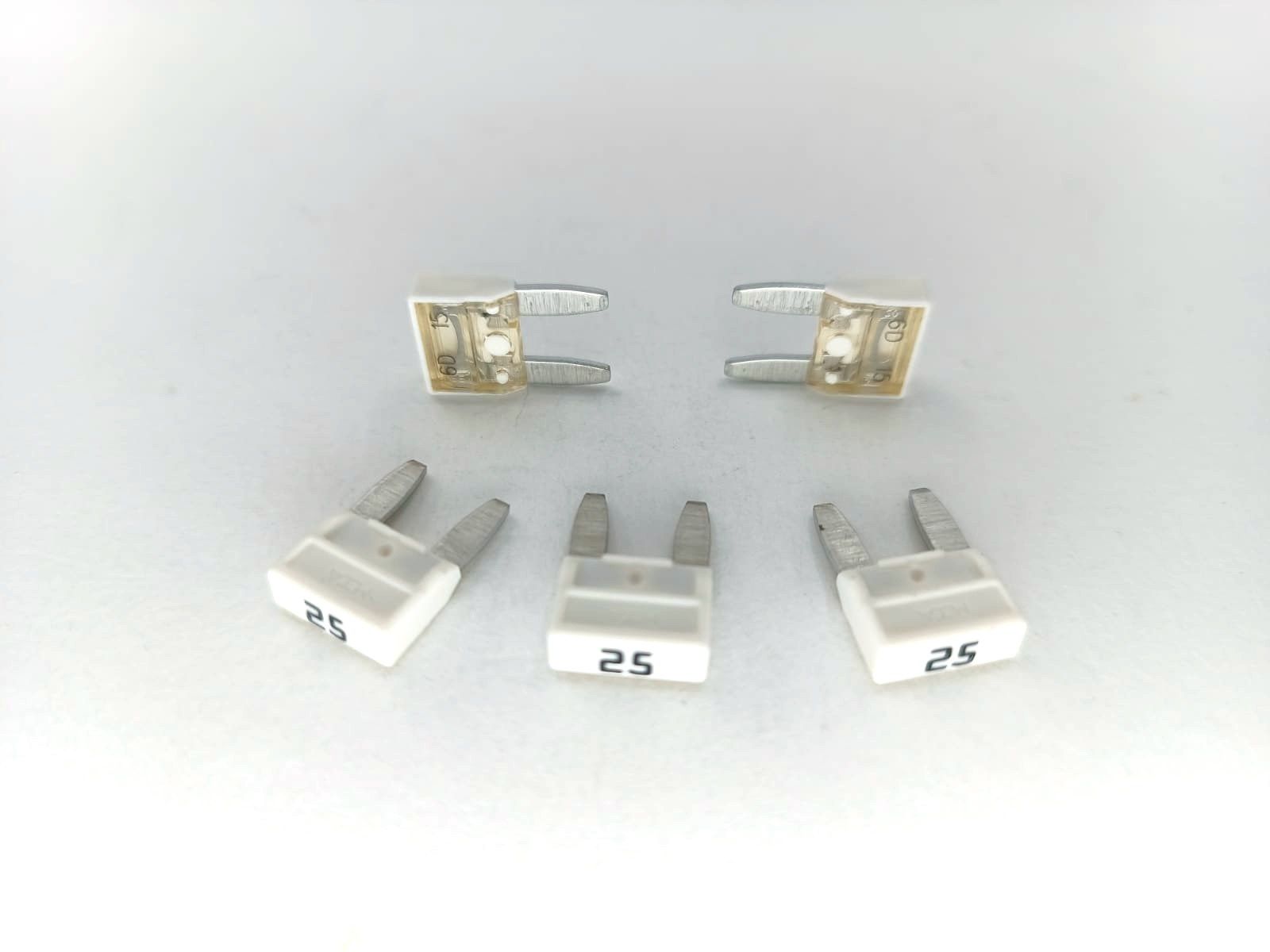 Mini Bıçak Sigorta 5 Adet 25A Beyaz 25 Amper