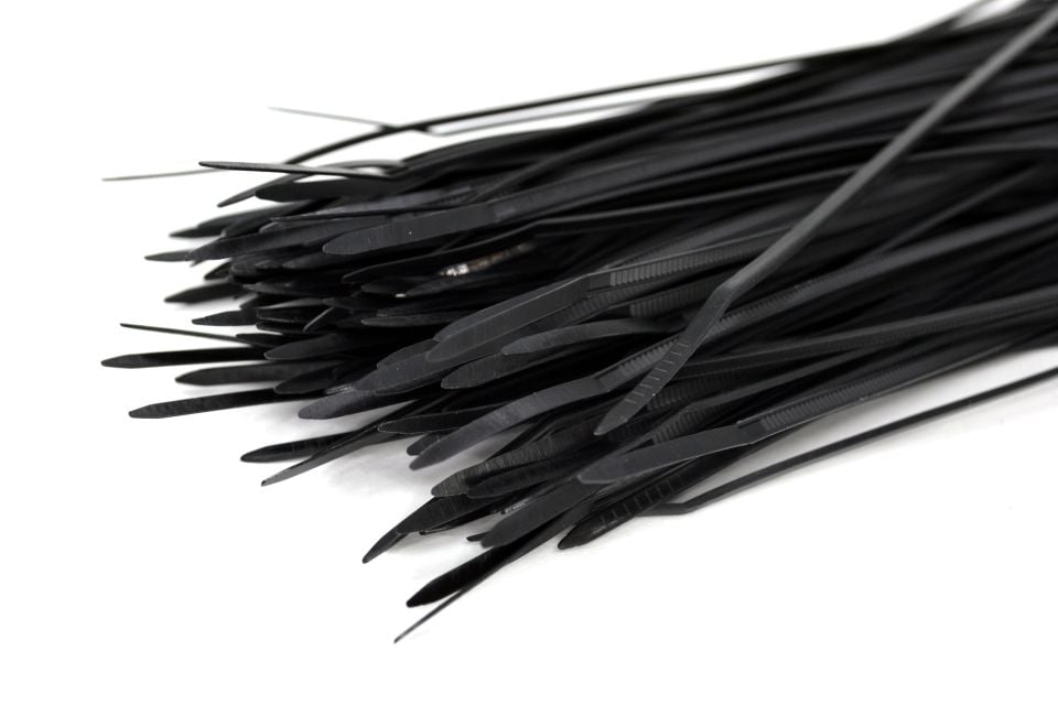 200x2,5 Ultraviyole Dayanıklı Kablo Bağı Siyah 100 Adetli Poşet MT-UV200