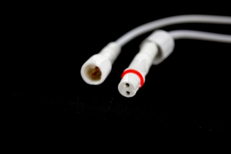 2 Kablolu Beyaz Elektrik Bağlantı Konnektör IP67 Su Geçirmez