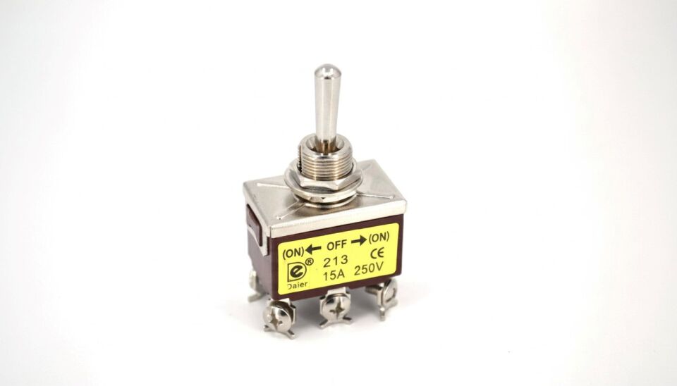 Toggle Switch Yaylı-0-Yaylı Metal Anahtar 6 Pin 12V-220V MOM-OFF-MOM (1)-0-(1) MT-ANS10