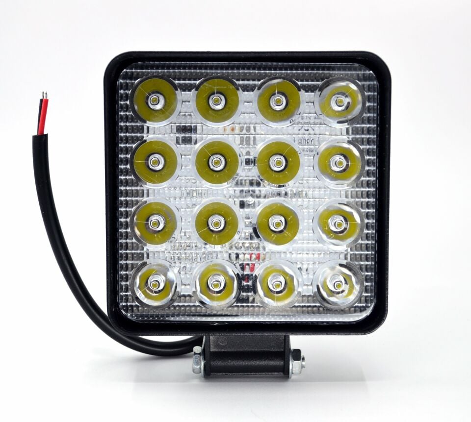 Beyaz Işık Çalışma Lambası 16 Led 12V - 24V 48W Kare Siyah Boyalı Aluminyum İnce Tip