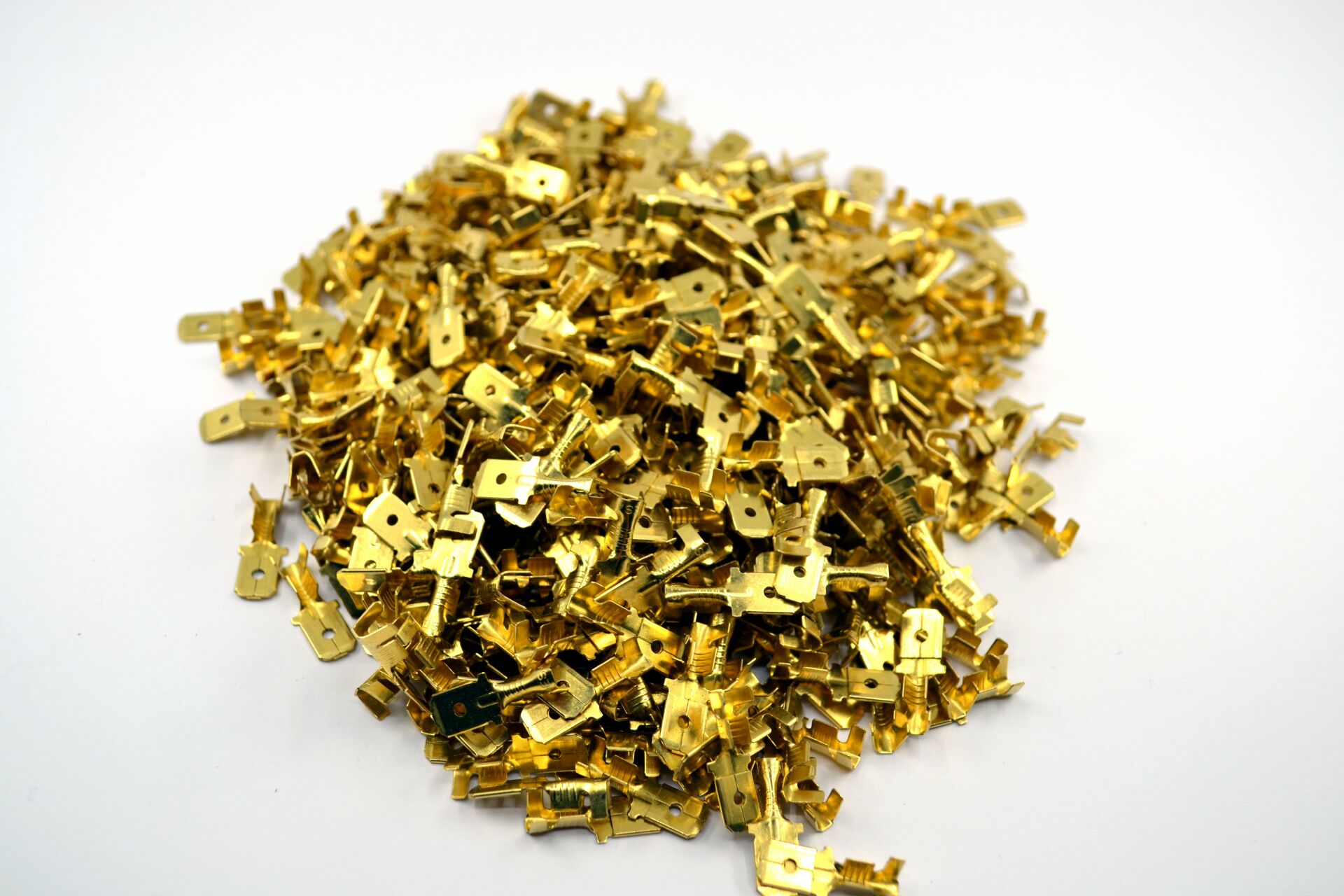 500 Adet 6,3 Kısa Erkek Sarı Fiş Prinç Terminal Tırnaklı Kablo Ucu