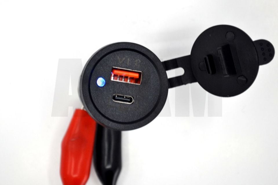 12V 24V DC USB 3,1A Type-C PD Şarj Port Yuvarlak MT-UP09