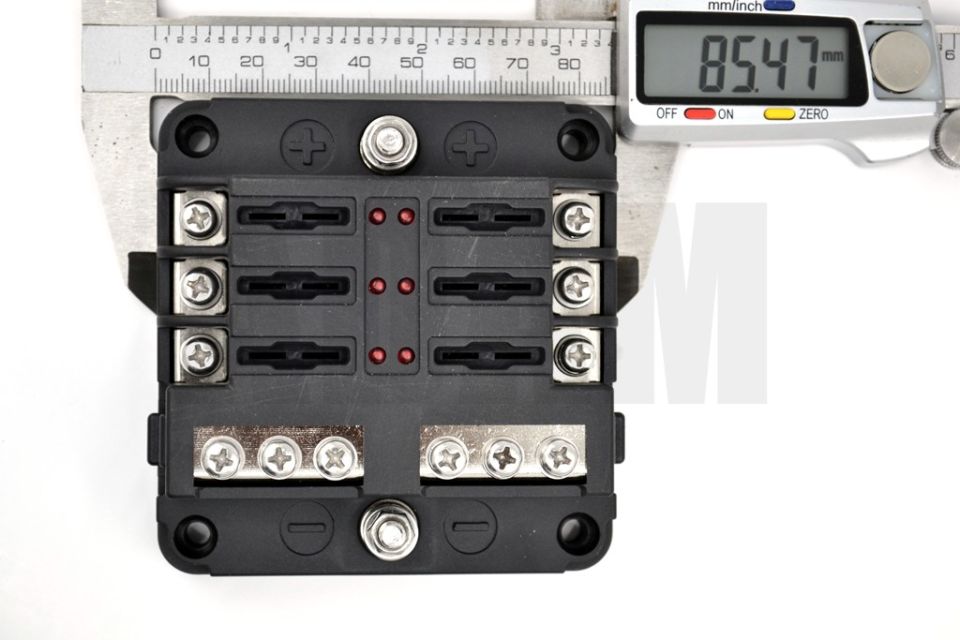 Şase Baralı Bıçak Sigorta Kutusu 6 Port İkaz Ledli Etiketli MT-SY06BARA