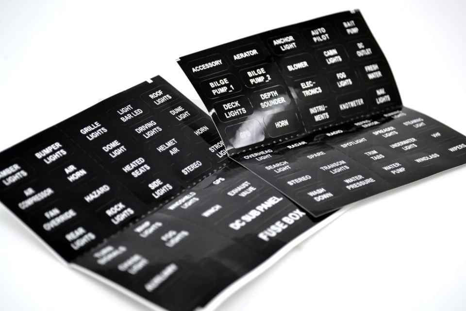 Şase Baralı Bıçak Sigorta Kutusu 6 Port İkaz Ledli Etiketli MT-SY06BARA