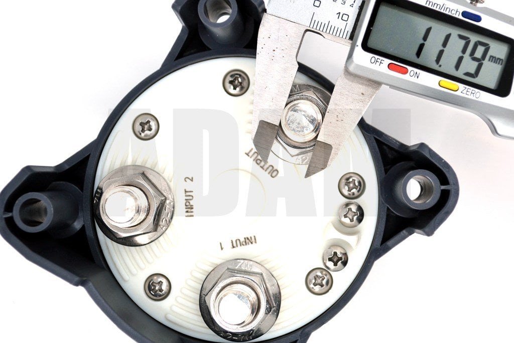 Çift Akü Elektrik Devre Kesici Both Şalter Anahtar 12V-36V DC 500A Ağır Hizmet MT-ADK500B