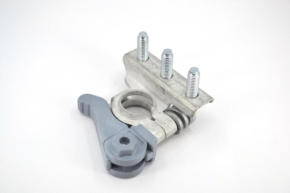 Akü Kutup Başı (-) Eksi Hızlı Sökme Mandallı Ekstra Bağlantı Civatalı Terminal MTA 1507905