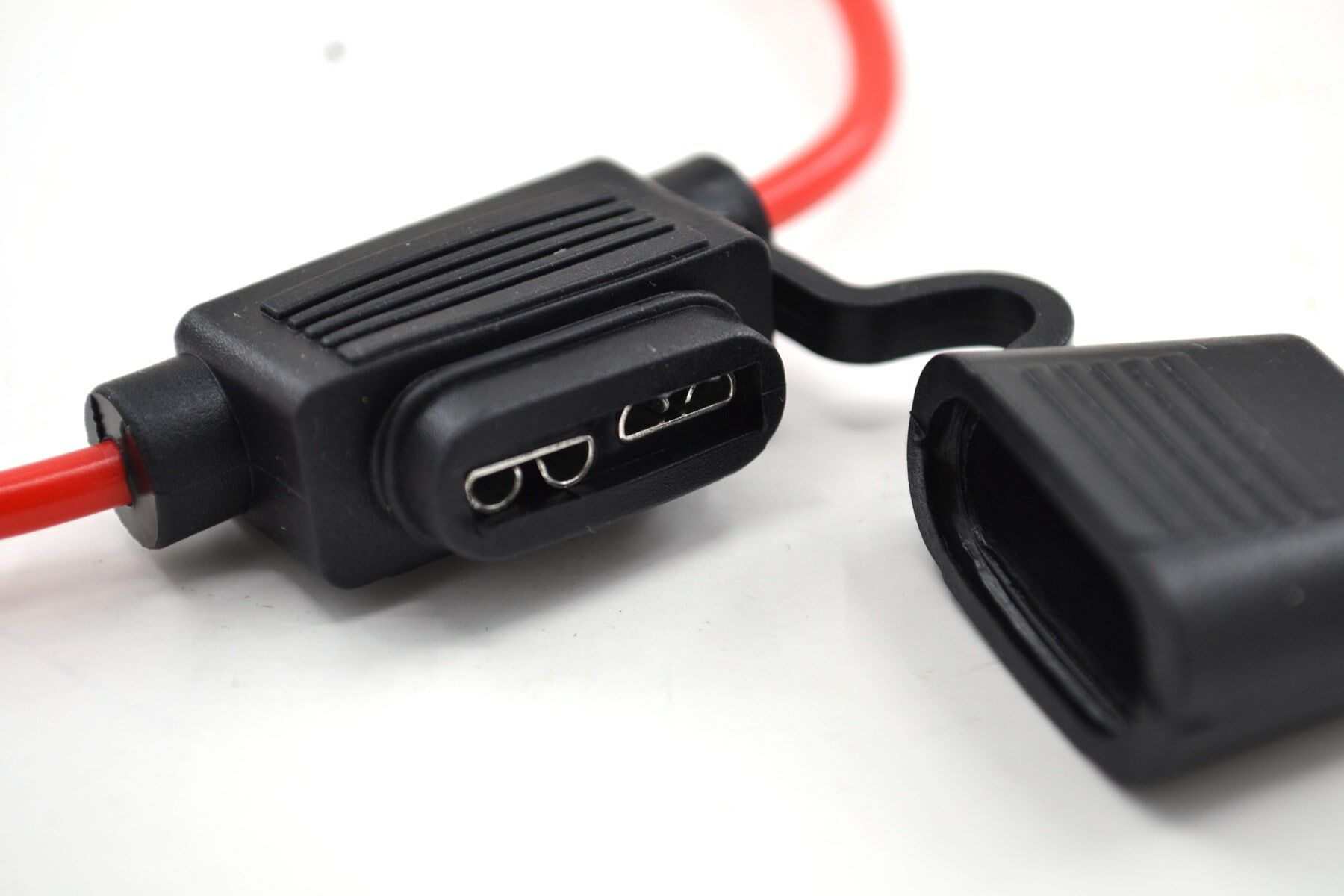 Muhafazalı Standart Bıçak Sigorta Yuvası Kutusu 1mm² Kablolu Kapaklı