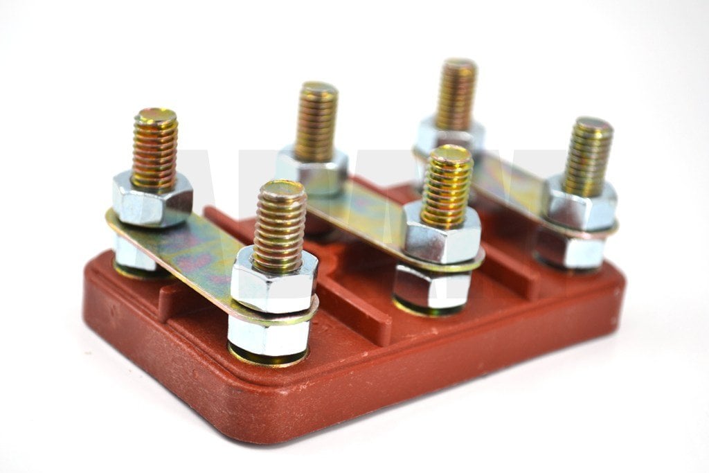 No5 Gamak Tipi Cam Elyaflı Motor Klemensi 91x56 M8 MT-MKE05