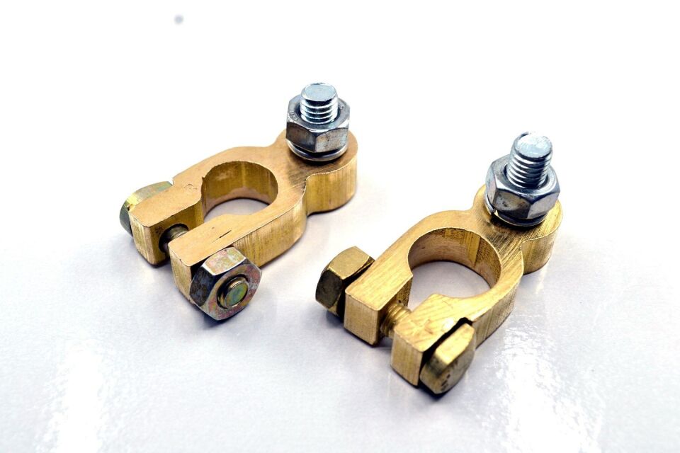 1 Takım M8x25 Havşa Civatalı Ağır Hizmet Akü Kutup Başı Prinç