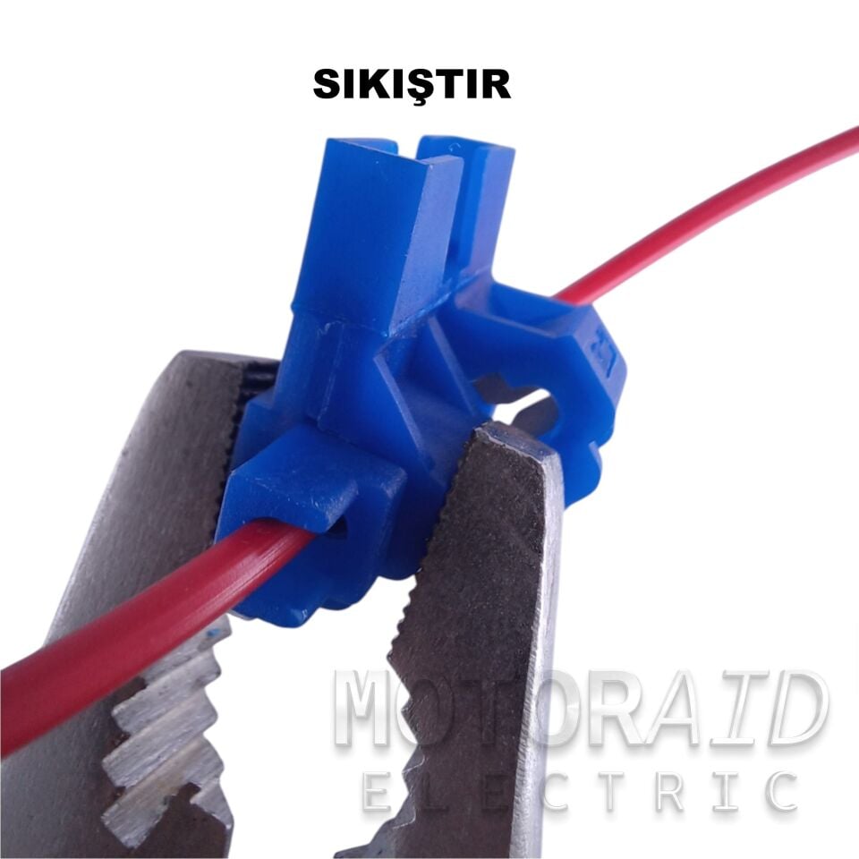 Hızlı Bıçak Sigorta Kutusu 18–14 AWG (0,75 - 2mm²) Standart Bıçak Sigorta Yuvası Mavi