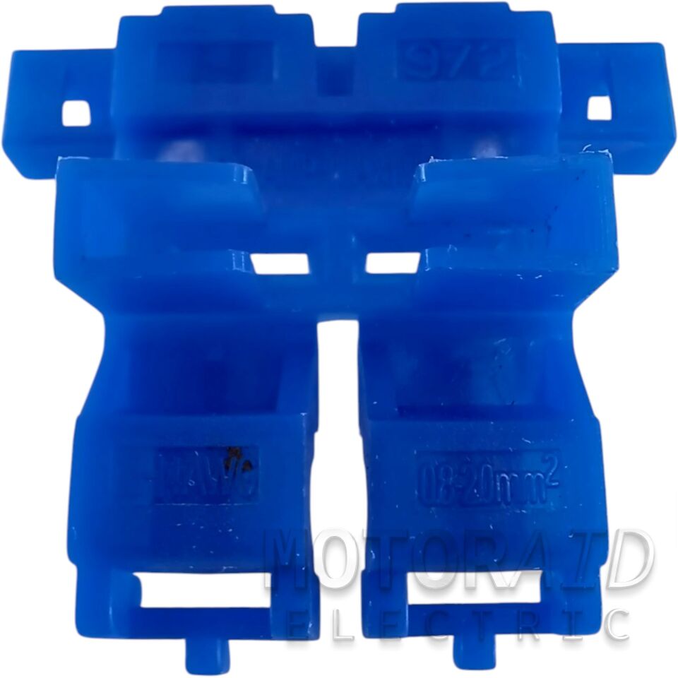 Hızlı Bıçak Sigorta Kutusu 18–14 AWG (0,75 - 2mm²) Standart Bıçak Sigorta Yuvası Mavi