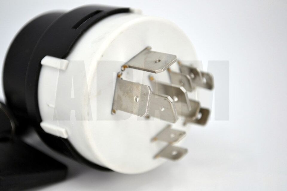 Marşlı Kontak Anahtarı 11P Marine Tekne Traktör İş Makinesi MT-MK01