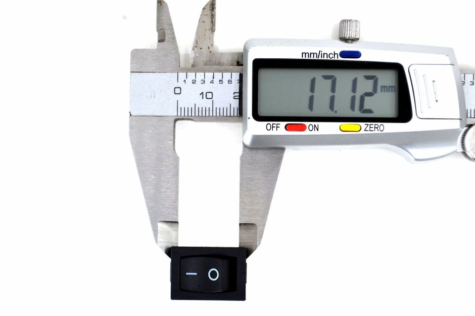 Dikdörtgen Siyah Elektrik Anahtarı 1-0 Işıksız Rocker 12V-220V