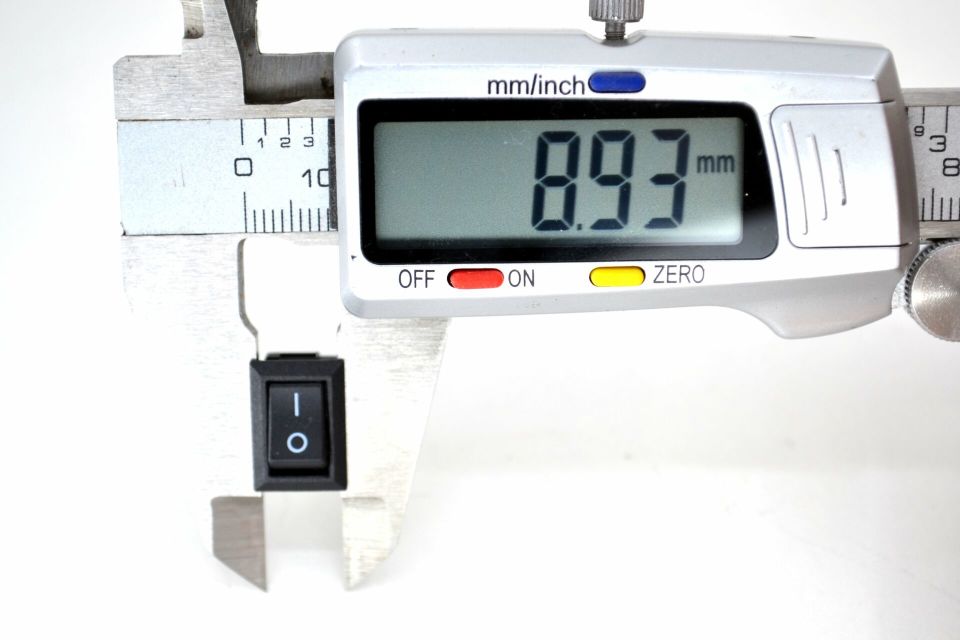 Mini Dikdörtgen Siyah Elektrik Anahtarı 1-0 Işıksız Rocker 12V-220V