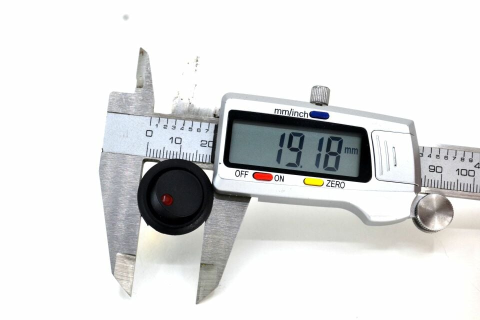 Yuvarlak Kırmızı Ledli Elektrik Anahtarı 1-0 Işıklı Rocker 12V