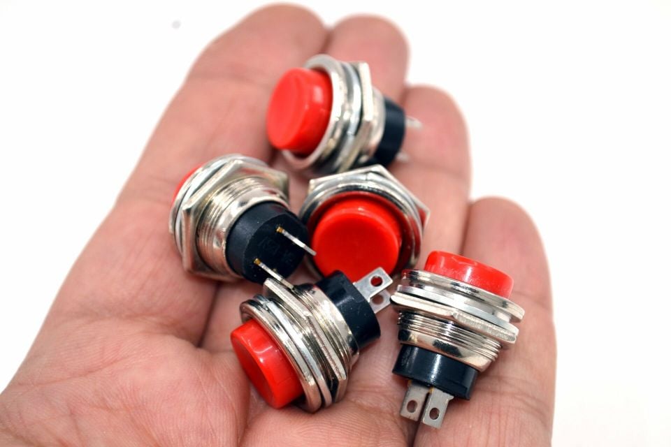 Kırmızı Buton 1-0 Metal Gövde Fiş:2,8mm