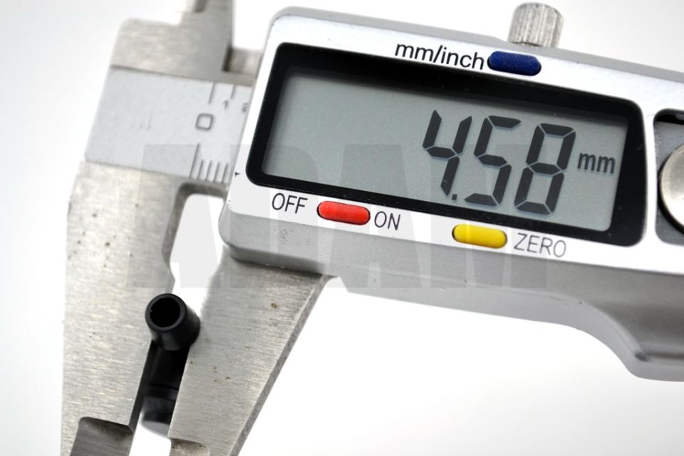 Siyah Su Fıskiye Geri Döndürmez Sübap Çekvalf