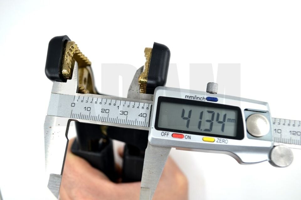 Siyah Akü Takviye Pensesi 850A Maşa Tam İzolasyon Ağır Hizmet Döküm