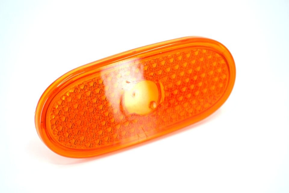 Sprinter Turuncu Yan Side Marker Lamba Duysuz Ampul Takılan Model