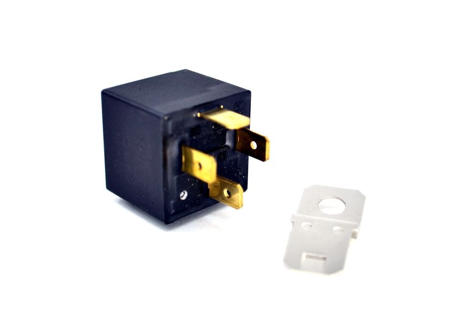 12V 40A Mini Röle 4 Fişli Diyotlu Röle ELO 710140113