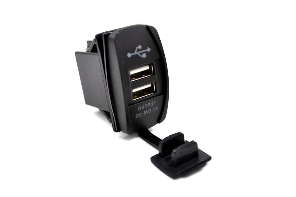 12V 24V DC USB 3,1A Şarj Port Dikdörtgen Kırmızı Işık MT-SK51