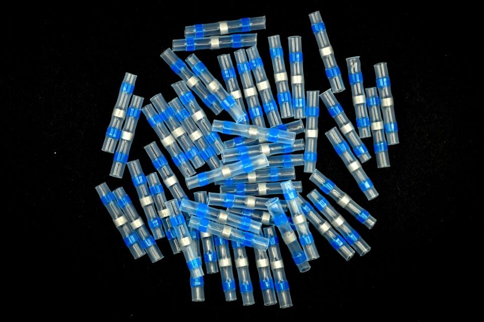 100Ad. Lehimli Kablo Birleştirici Daralan Makaronlu Ekmuf 1,50-2,50 Mavi MT-EK03