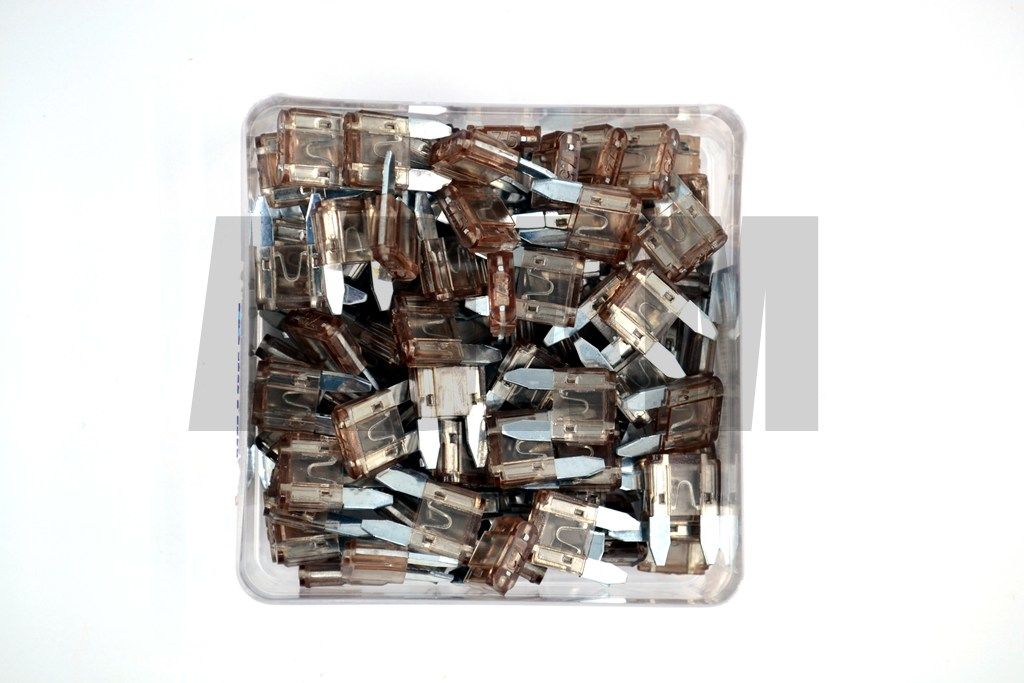 100 Adet 7,5A Füme Kahverengi Mini Oto Bıçak Sigorta 12V - 32V DC