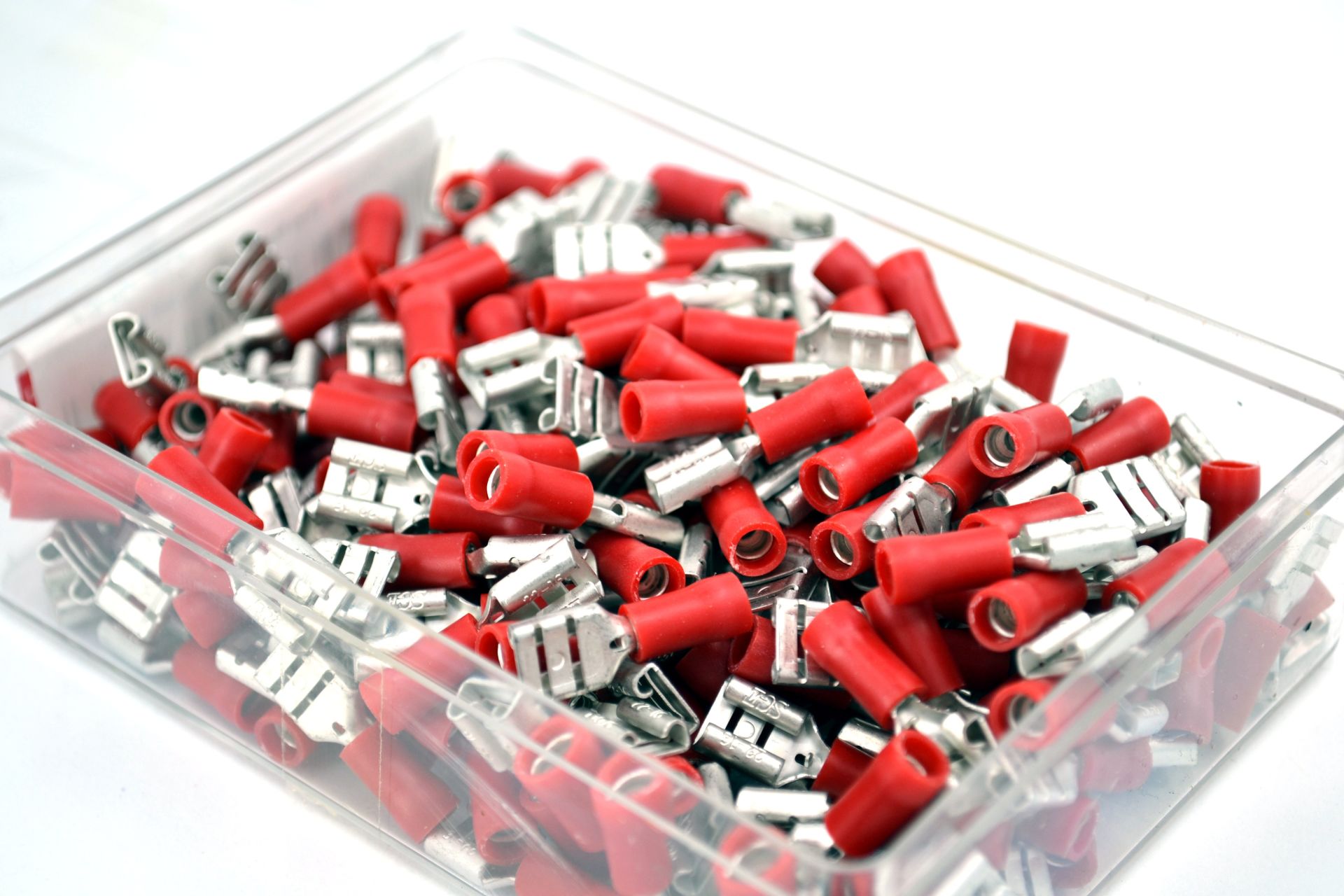 200 Adet 0,50-1,50mm Kablo Ucu 6,3 Dişi Fiş Kırmızı Sıkmalı MT-SPDK63