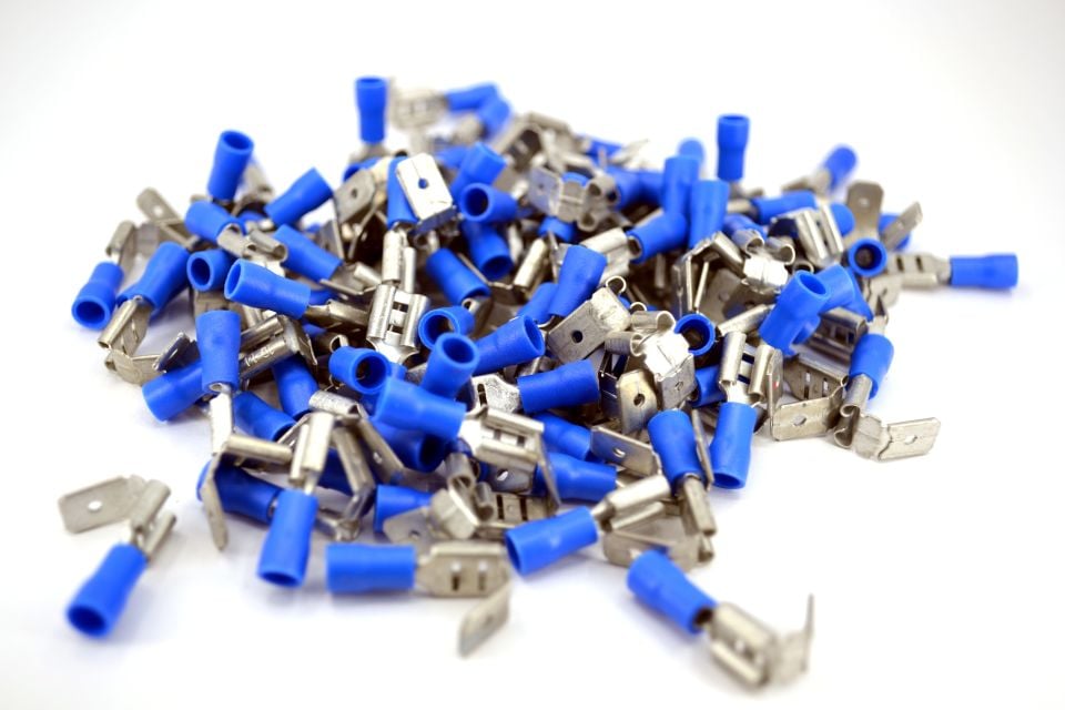 100 Adet 1,50-2,50mm Kablo Ucu 6,3 Erkek Dişi Dönüşlü Fiş Mavi Sıkmalı TPFDEG-2862