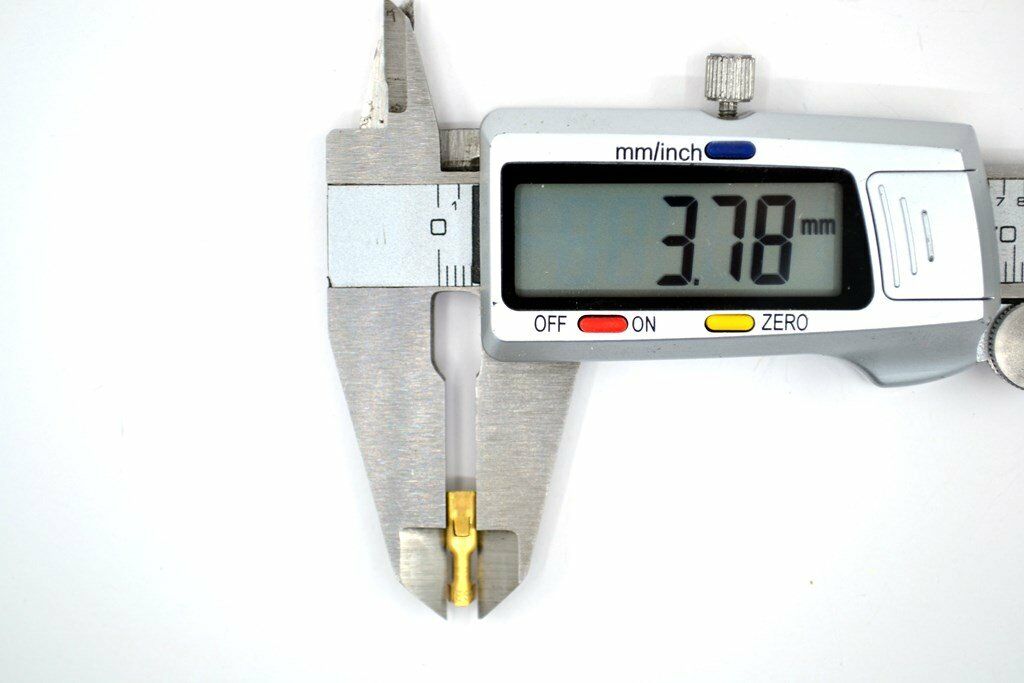 1000 Adet 2,8mm Tırnaklı Dişi Fiş Prinç Terminal Kablo Ucu