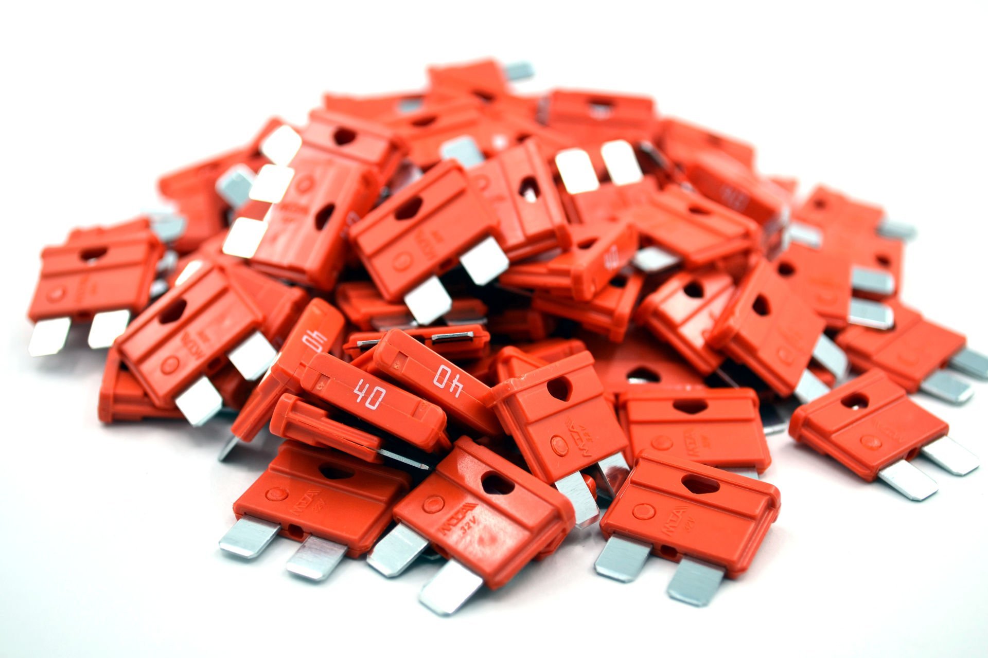 100 Adet 40 Amper Turuncu Standart Bıçak Sigorta 40A