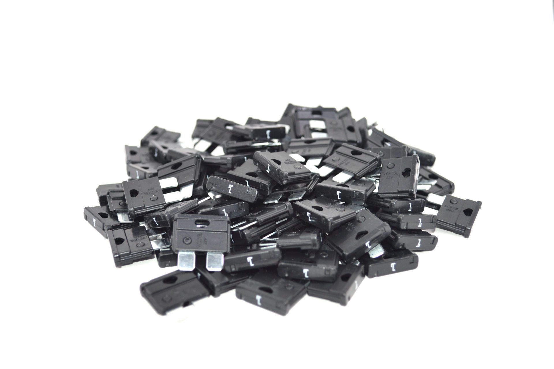 100 Adet 1 Amper Siyah Standart Bıçak Sigorta 1A