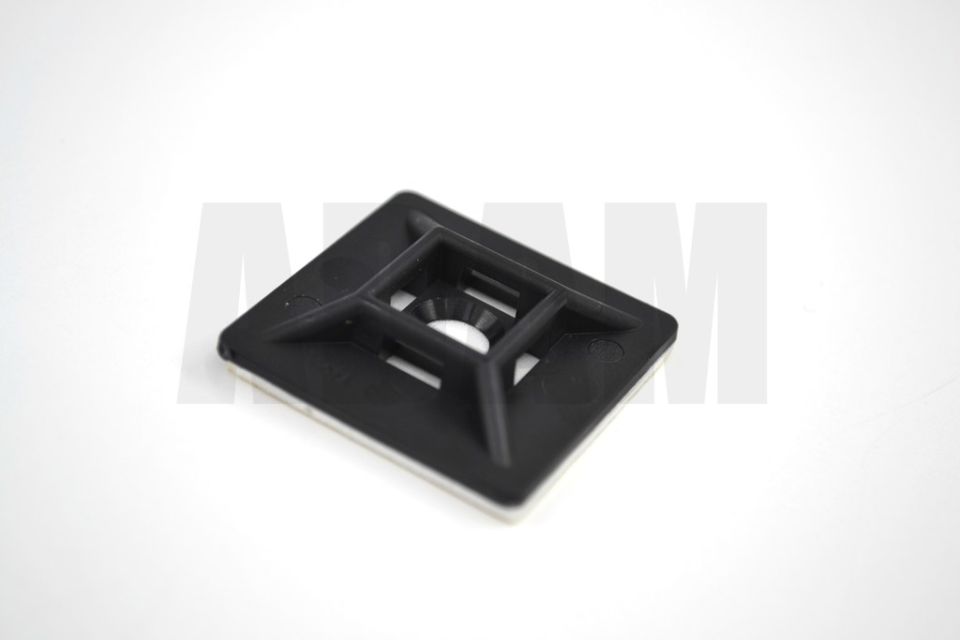 100 Adet Siyah 28x28 Yapışkanlı Kroşe Ortadan Delikli (Kablo Bağı Genişliği 4,8mm'e Kadar)